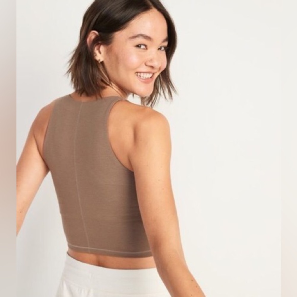 NWOT! Play Clay Light Support PowerChill Longline Sports Bra Tank  💕 - Picture 2 of 4
